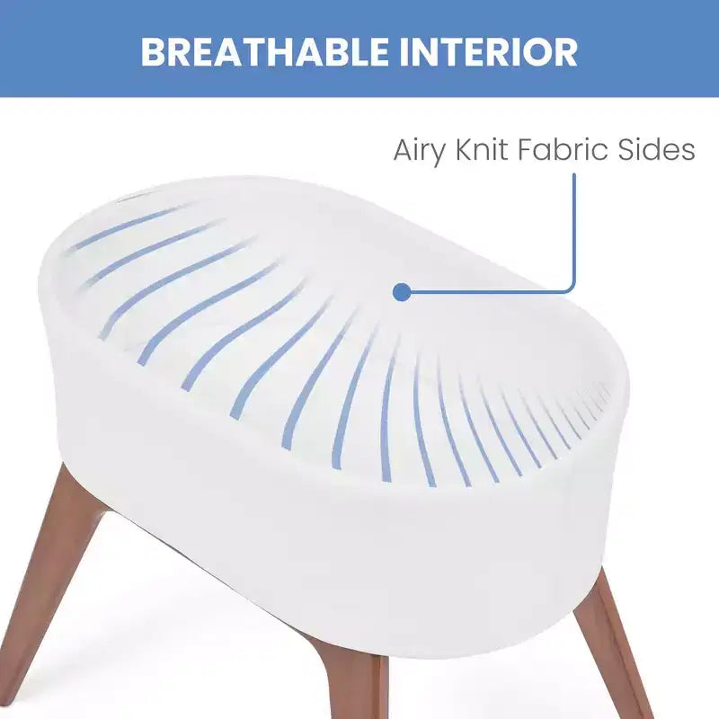 Culla portatile Aero con gambe in legno, bianca