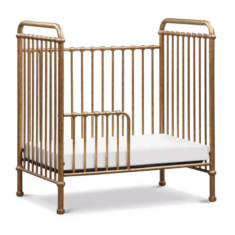 Culla Mini in Metallo Convertibile 3-in-1 Abigail