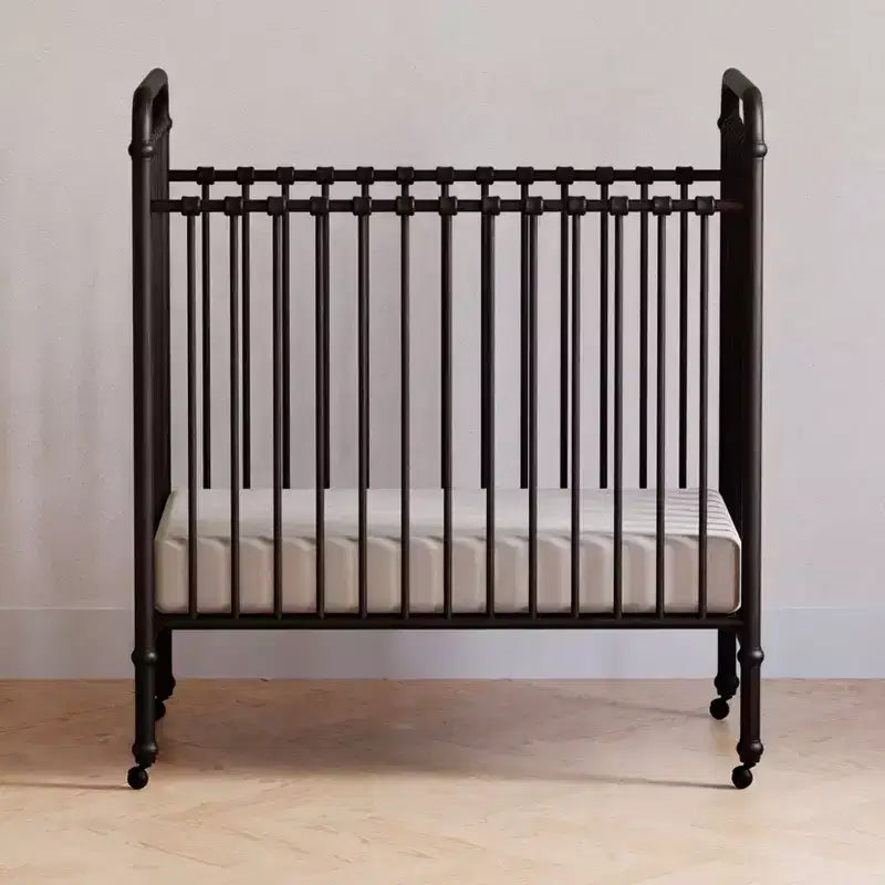 Culla Mini in Metallo Convertibile 3-in-1 Abigail