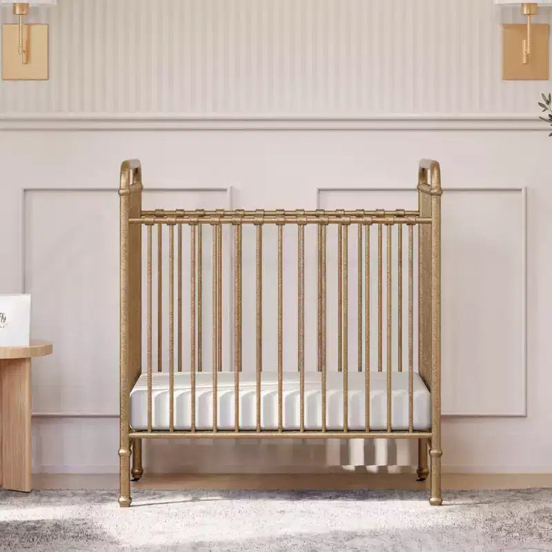 Culla Mini in Metallo Convertibile 3-in-1 Abigail