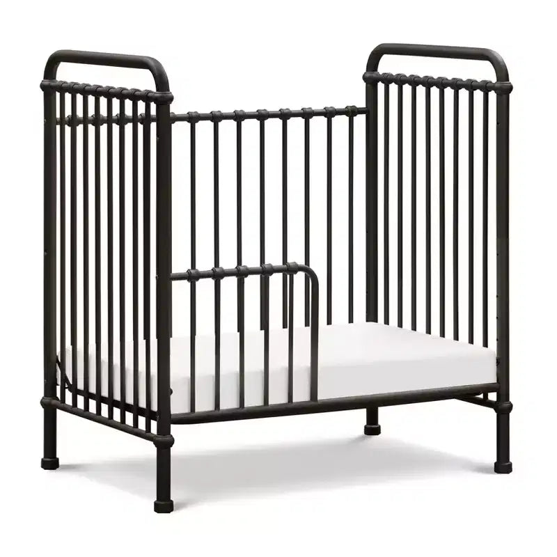 Culla Mini in Metallo Convertibile 3-in-1 Abigail